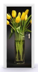 Naklejka na drzwi - Żółte tulipany w wazonie 0664