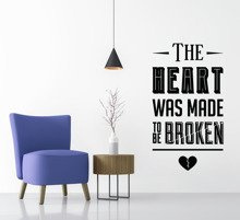 Naklejka na ścianę Broken Heart