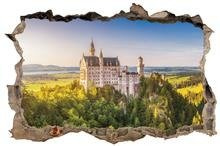 Naklejka na ścianę Dziura 3D Zamek Neuschwanstein w blasku popołudniowego słońca 0410