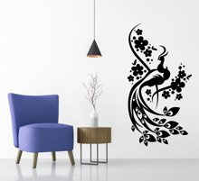 Naklejka na ścianę Paw w kwiatach