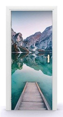 Naklejka na drzwi - Pomost na górskim jeziorze 0692